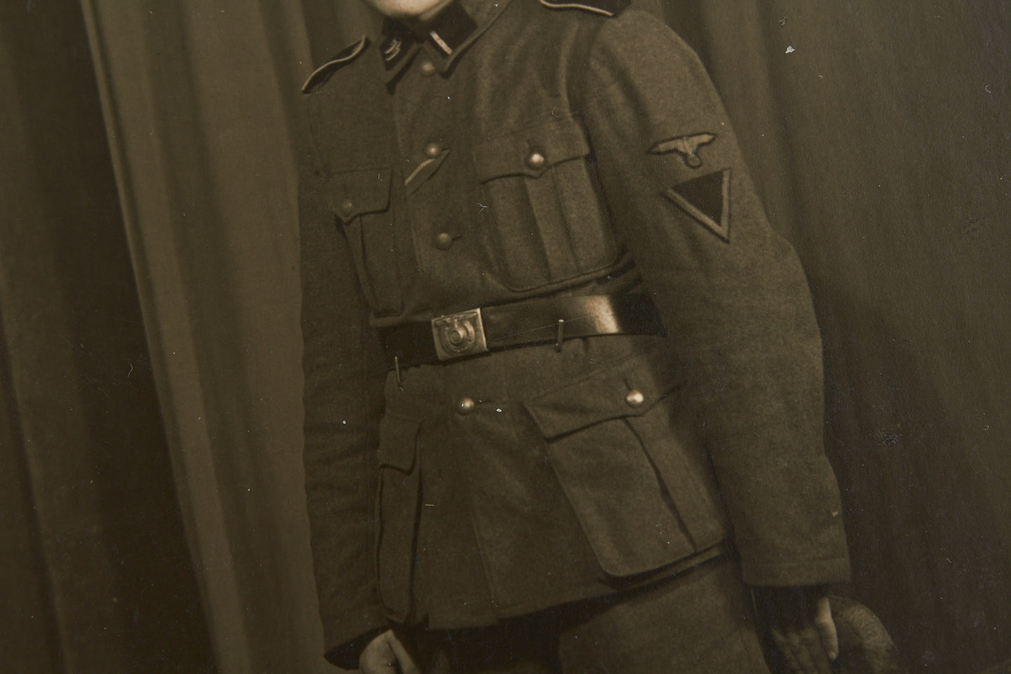 Waffen-SS Picture with Leningrad Death Card/Note on the back. Original.