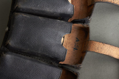 Black K98 Ammunition Pouch. Complete. With R.B.Nr. Original.
