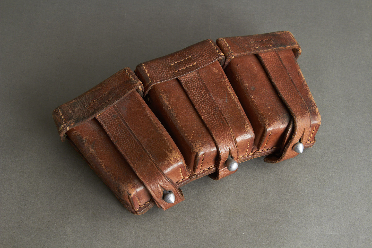 Brown K98 Ammunition Pouch. Complete. With maker. Original.