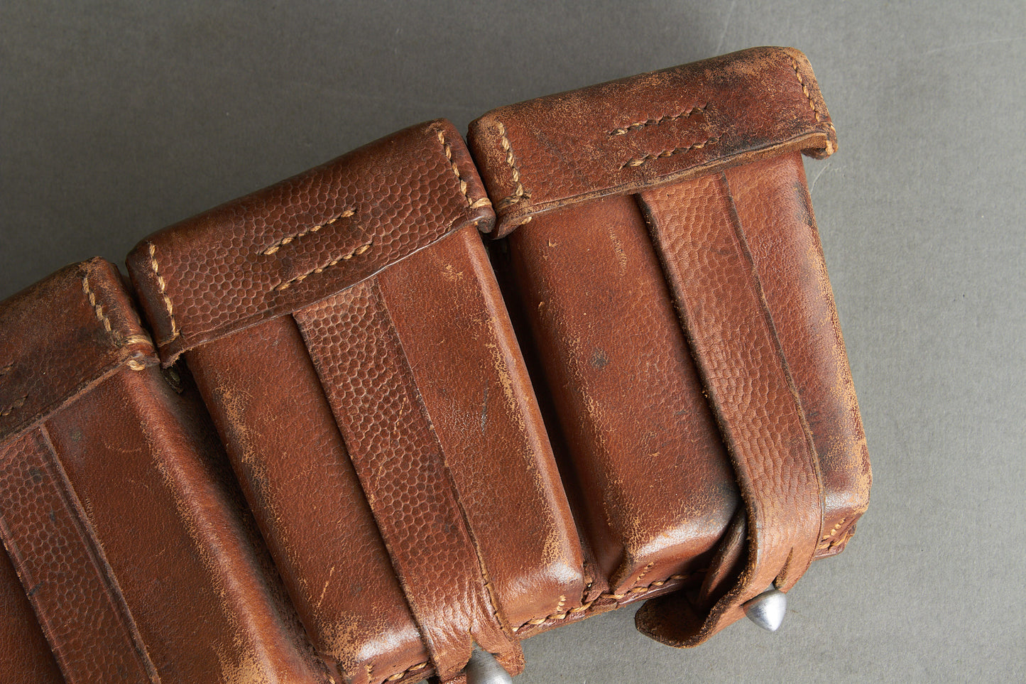 Brown K98 Ammunition Pouch. Complete. With maker. Original.