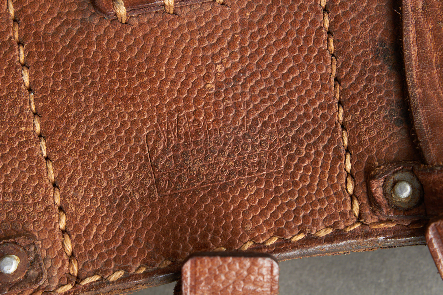 Brown K98 Ammunition Pouch. Complete. With maker. Original.
