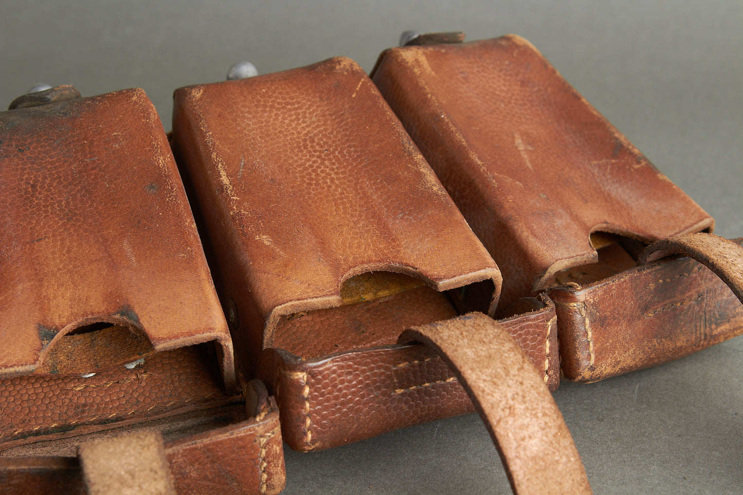 Brown K98 Ammunition Pouch. Complete. With maker. Original.