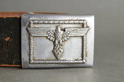 NS-Studentenbund Belt Buckle "Koppelschloss". Maker marked RZM M4/38. Rare. Original.