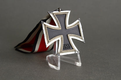 Iron Cross "Eisernes Kreuz" 2. Class. Maker marked "13" (Gustav  Brehmer). Original.