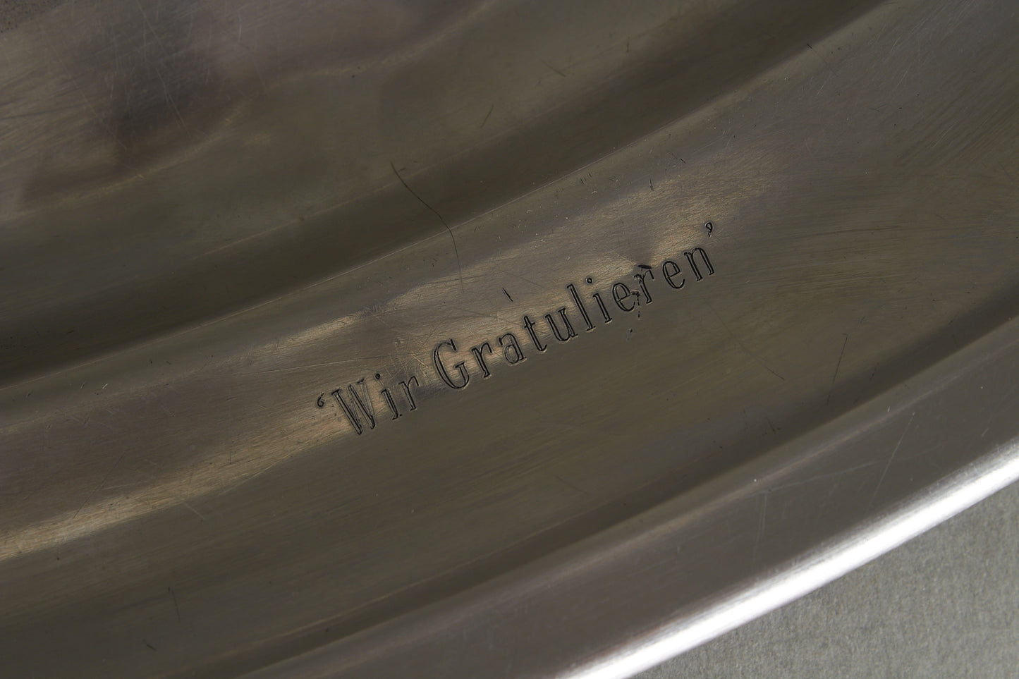 Large 58*37,5cm Luftwaffe Honor Gift Plate. "Mölders" für 'Willi' Brunner zum 5 luftsieg J.G.51 - 'wir gratulieren'. Original.