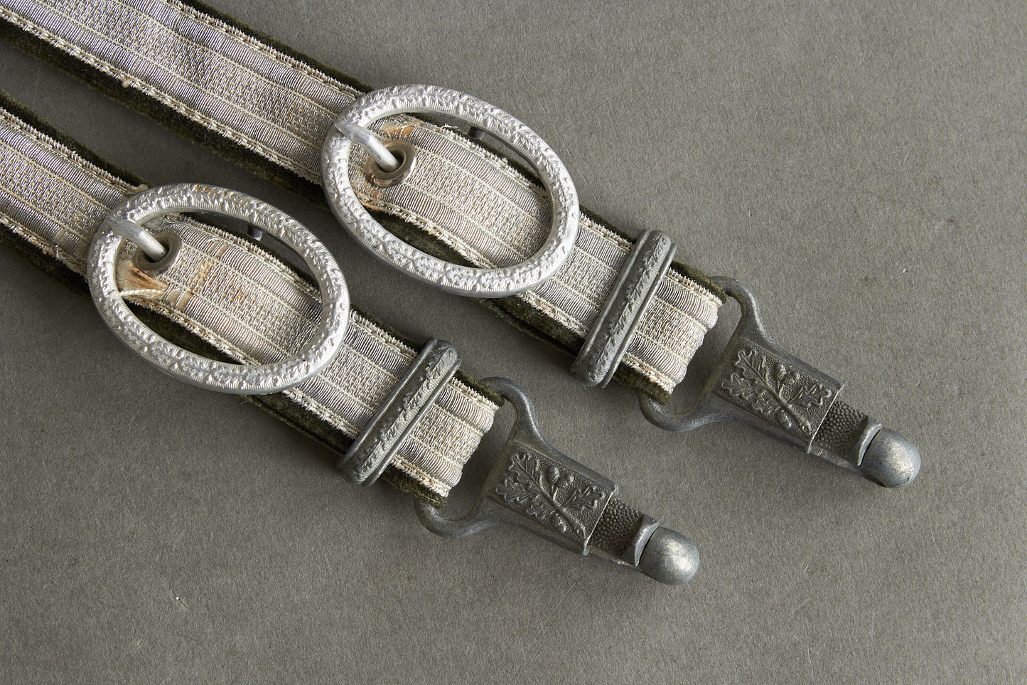 Wehrmacht Daggert Hanger. Original.