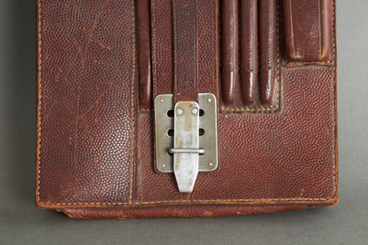 Early Heer/Luftwaffe ‘Kartentasche’ Map Case in brown leather 1937. Original.