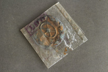 Drivers Badge "Kraftfahrbewährungsabzeichen in Gold". In LDO Zelluloid Bag. Original.