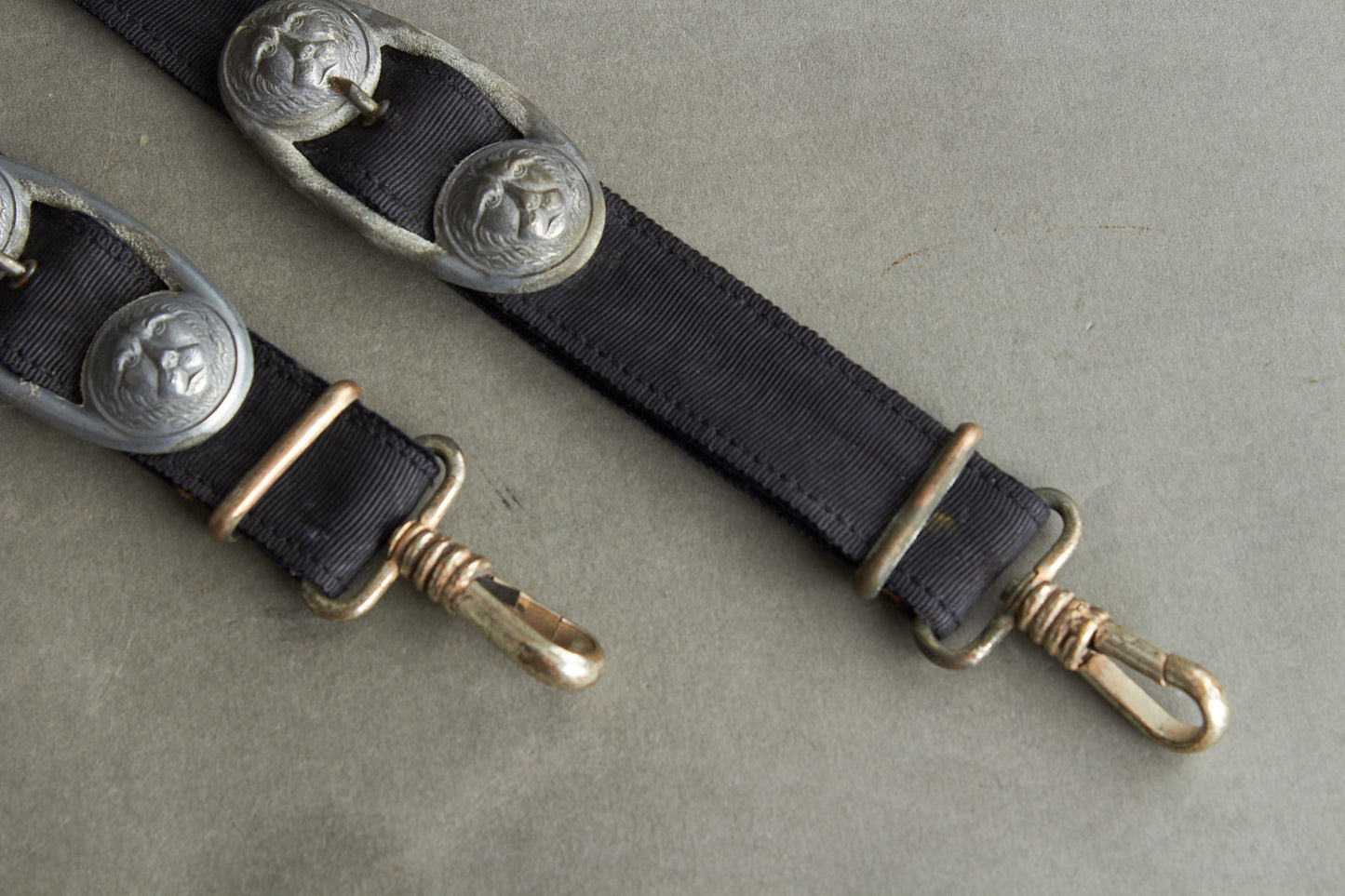 Kriegsmarine Administration (silver) Daggert Hanger. Rare. Original.
