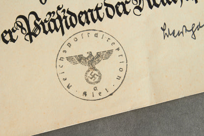 "Treudienst-Ehrenzeichen" 25 Year Service Urkunde Grouping. Original.
