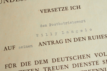 "Treudienst-Ehrenzeichen" 25 Year Service Urkunde Grouping. Original.
