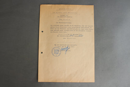 Kriegsmarine Urkunde Grouping. Original.