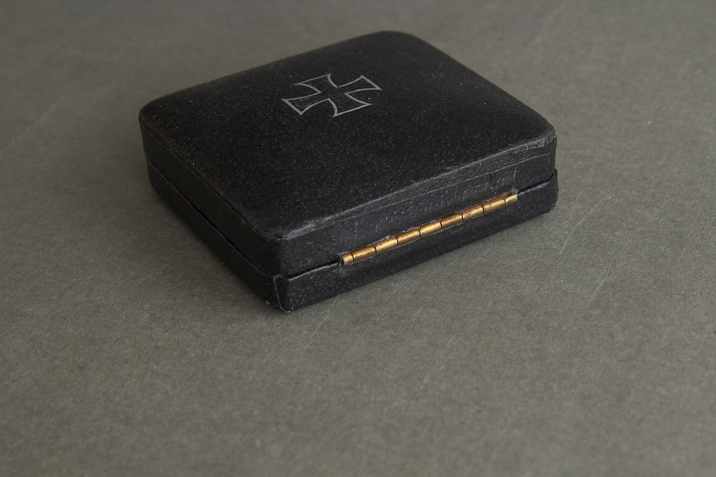 Iron Cross "Eisernes Kreuz" 1. Class in Box. Original.