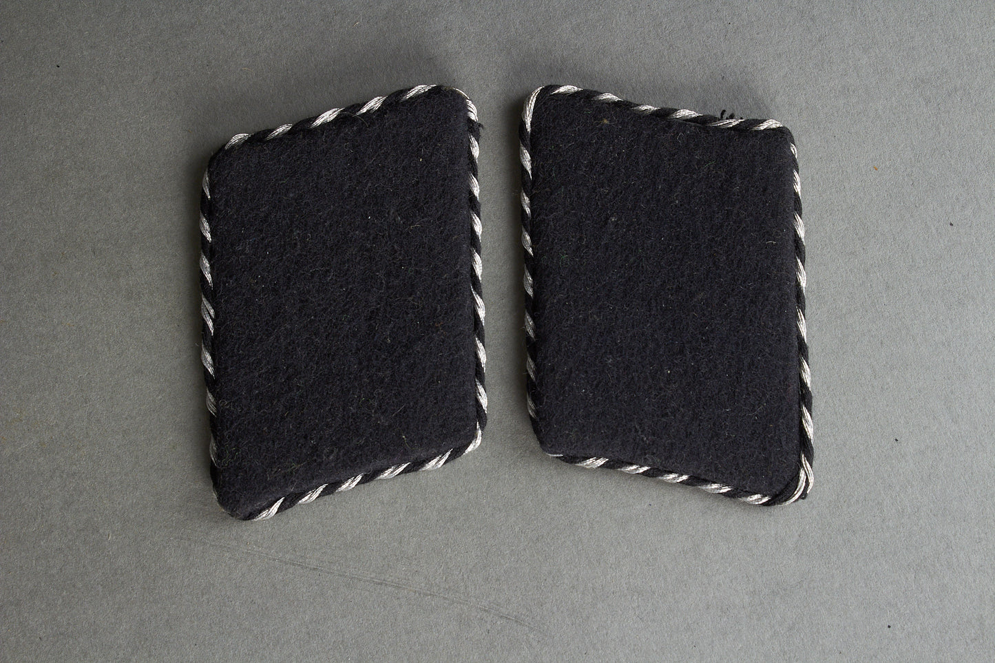 Allgemeine-SS Collar tabs. Matching pair. Original.