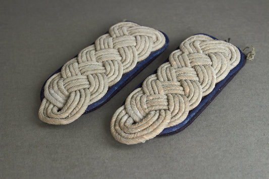 WW2 German Waffen-SS Sanitäter Shoulder Boards. Original.