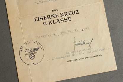 Helmuth Weidling signed Iron Cross 2. Class "das Eiserne Kreuz 2. Klasse" Urkunde. Original.