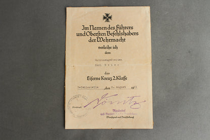 Dönitz signed Kriegsmarine "das Eiserne Kreuz 2. Klasse" Urkunde. Rare. Original.