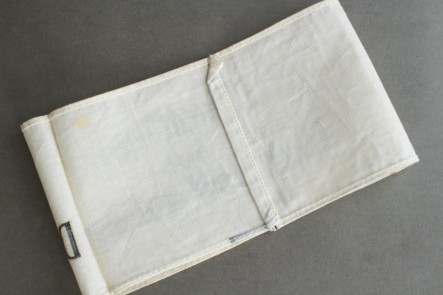 Wehrmacht "Im Dienst der Deutschen Wehrmacht" Armband. Original.