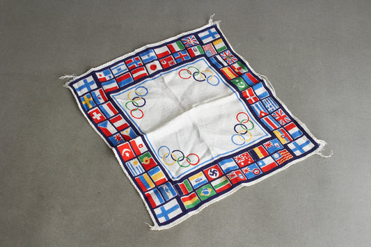 "Olympischen Spiele 1936 Berlin" Colorful remembrance Silk Scarf. Original.