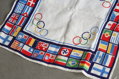 "Olympischen Spiele 1936 Berlin" Colorful remembrance Silk Scarf. Original.