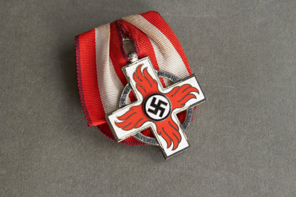 Feuerwehr "Ehrenzeichen 2. Stufe". Original.