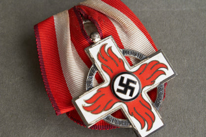 Feuerwehr "Ehrenzeichen 2. Stufe". Original.