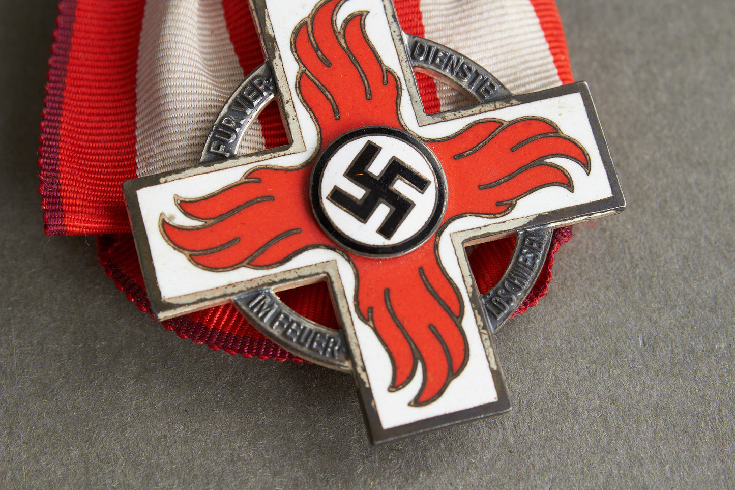 Feuerwehr "Ehrenzeichen 2. Stufe". Original.