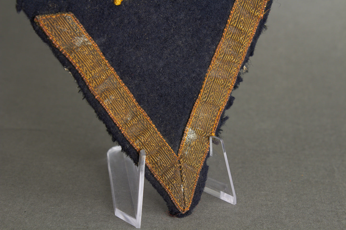 Kriegsmarine "Ärmelabzeichen und Armwinkel" Sleeve Insignia. Original.