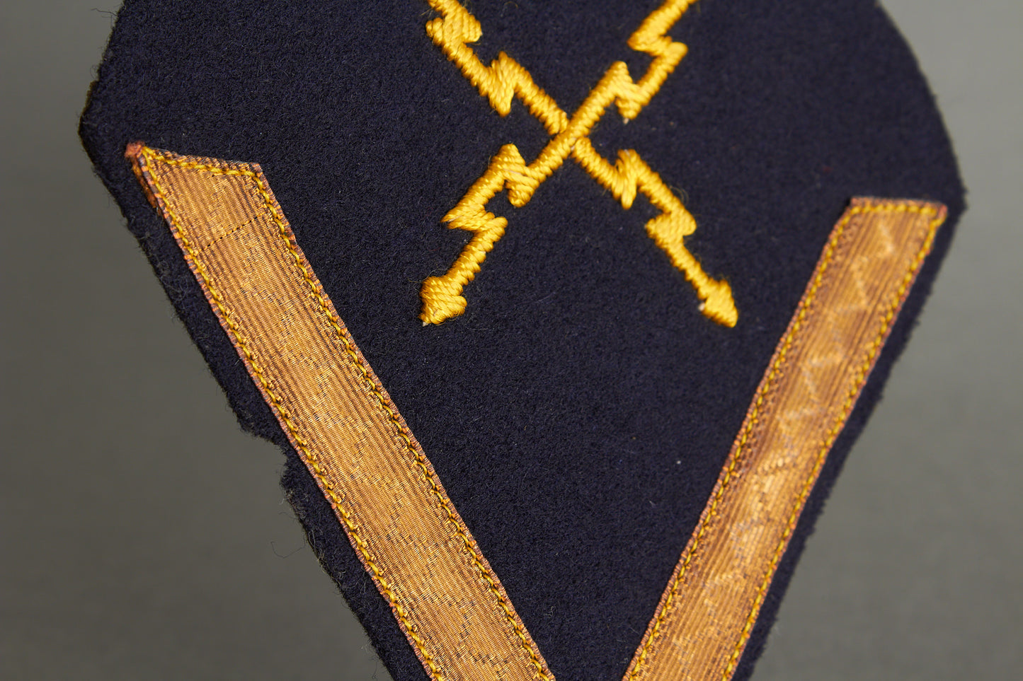 Kriegsmarine "Ärmelabzeichen und Armwinkel" Sleeve Insignia. Original.
