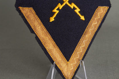 Kriegsmarine "Ärmelabzeichen und Armwinkel" Sleeve Insignia. Original.