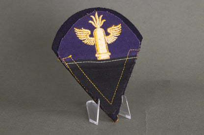 Kriegsmarine "Ärmelabzeichen und Armwinkel" Sleeve Insignia. Original.