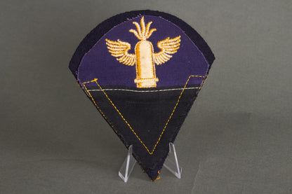 Kriegsmarine "Ärmelabzeichen und Armwinkel" Sleeve Insignia. Original.