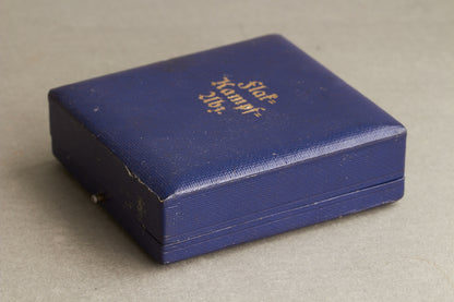 Luftwaffe "Flakkampfabzeichen" Award Box. Original.