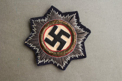 Panzer "Deutsches Kreuz in Gold" (DKiG). Cloth "Stoffausführung" version. Original.
