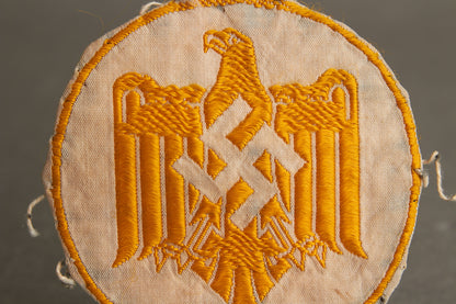 DRL Cloth "Leistungsabzeichen" in White. Tunic removed. Original.