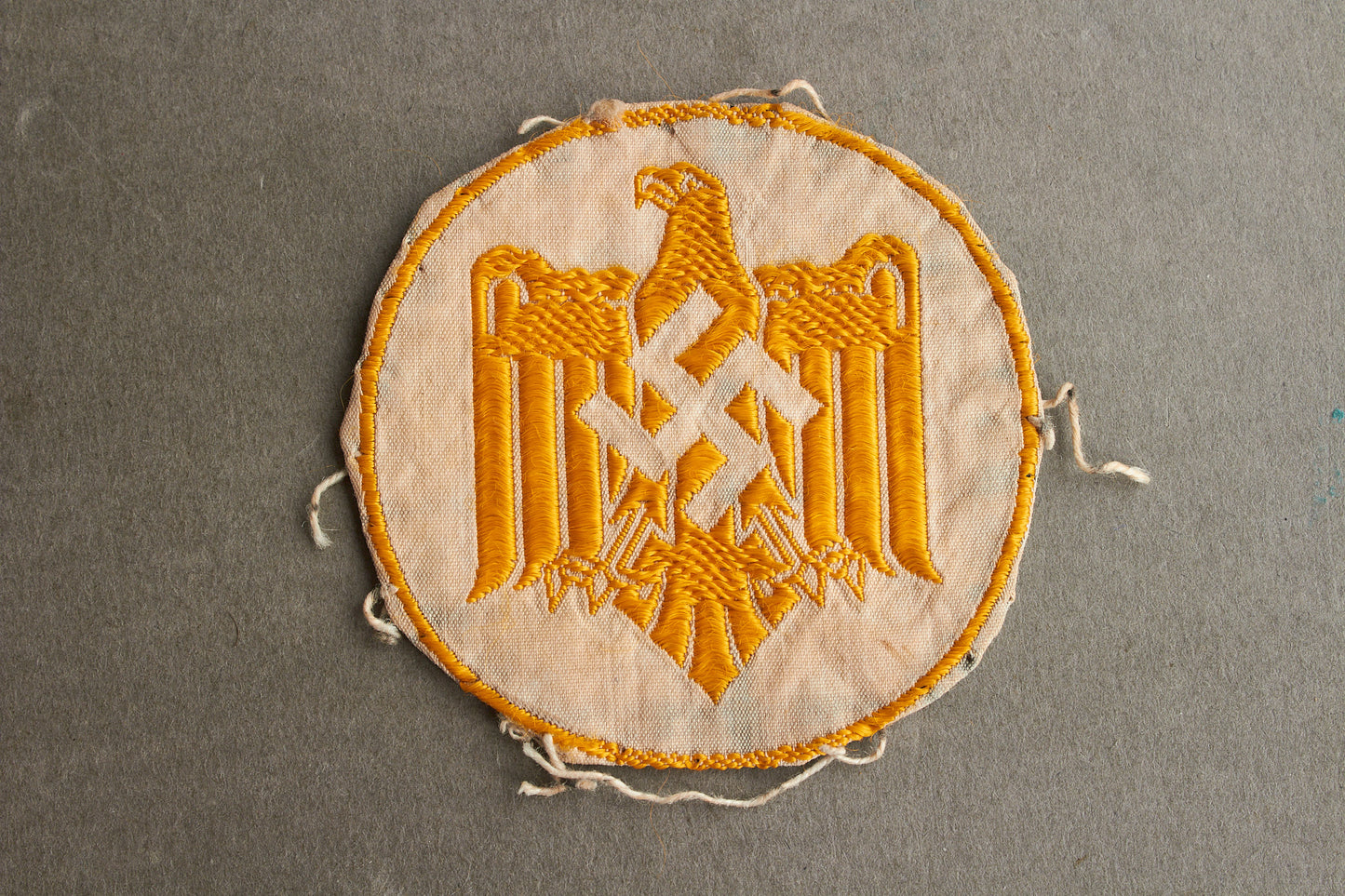 DRL Cloth "Leistungsabzeichen" in White. Tunic removed. Original.