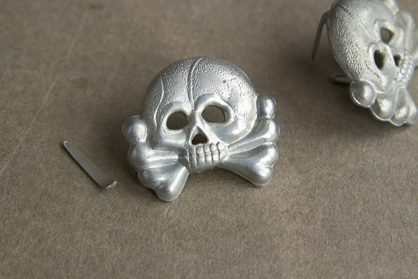 Wehrmacht Panzer Collar Tab "Totenkopf" skulls. Matching. Original.