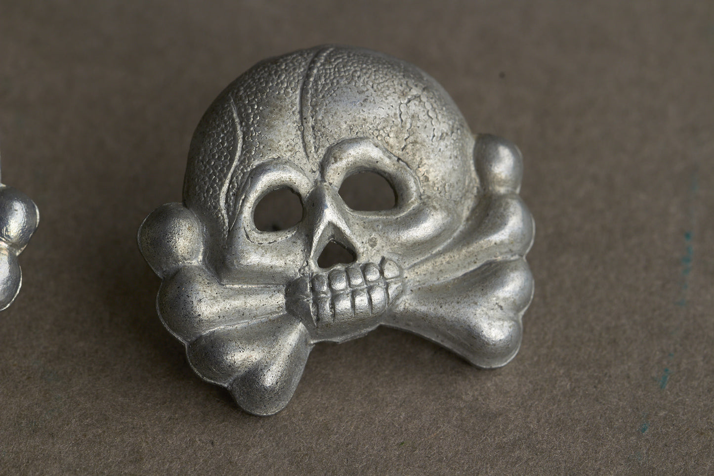 Wehrmacht Panzer Collar Tab "Totenkopf" skulls. Matching. Original.