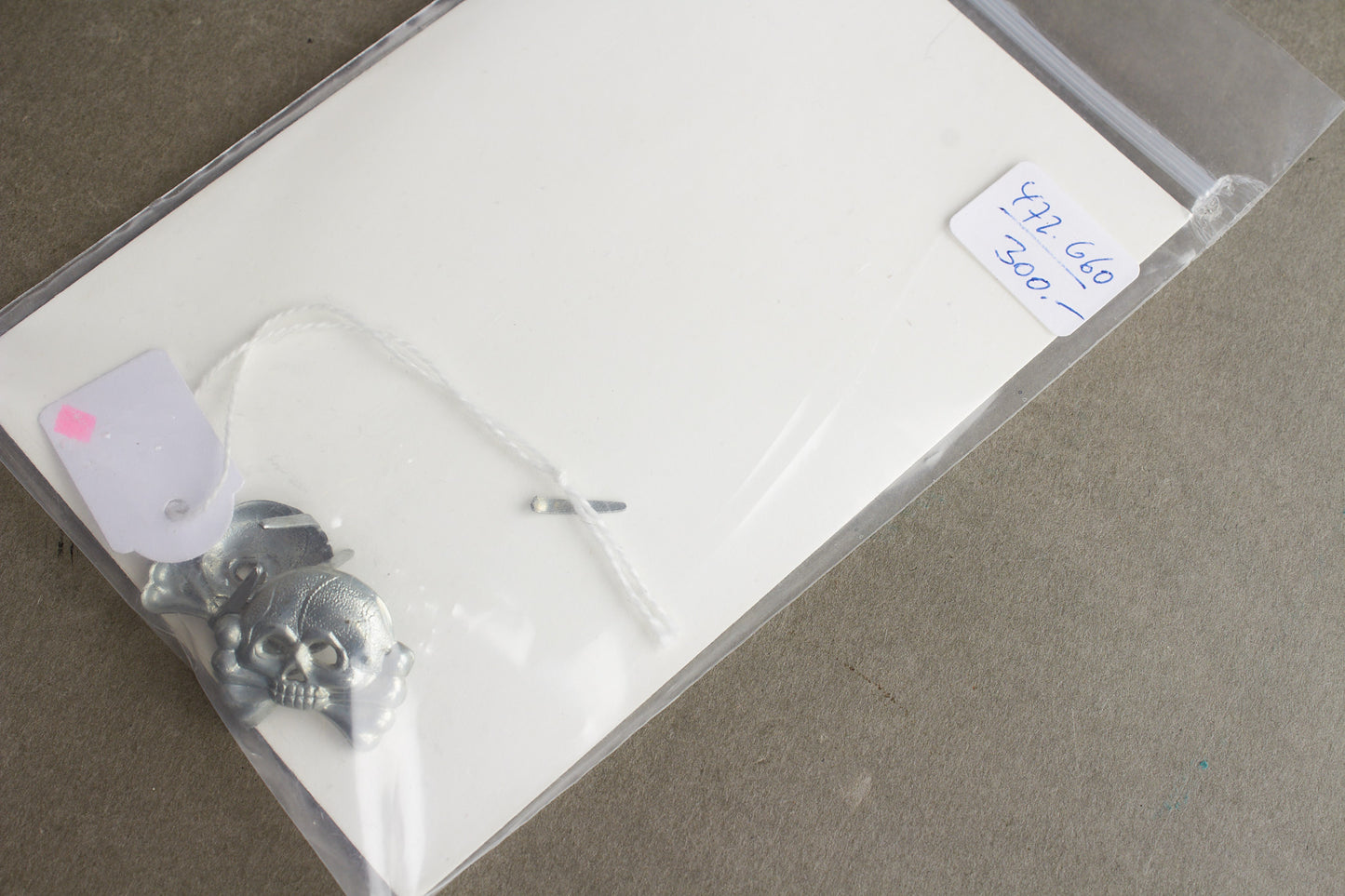 Wehrmacht Panzer Collar Tab "Totenkopf" skulls. Matching. Original.