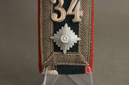 Wehrmacht Artillerie Unteroffizier Shoulder board. Tunic removed. Original.