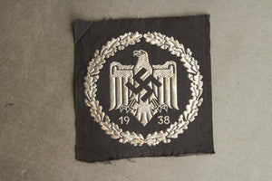 Descriptive image text