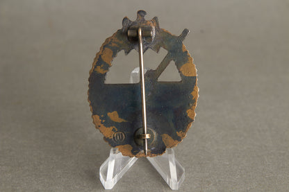 Kriegsmarine "Marine-Artillerie Kriegsabzeichen". Maker marked "Wiedmann". (hard to find maker). Original.