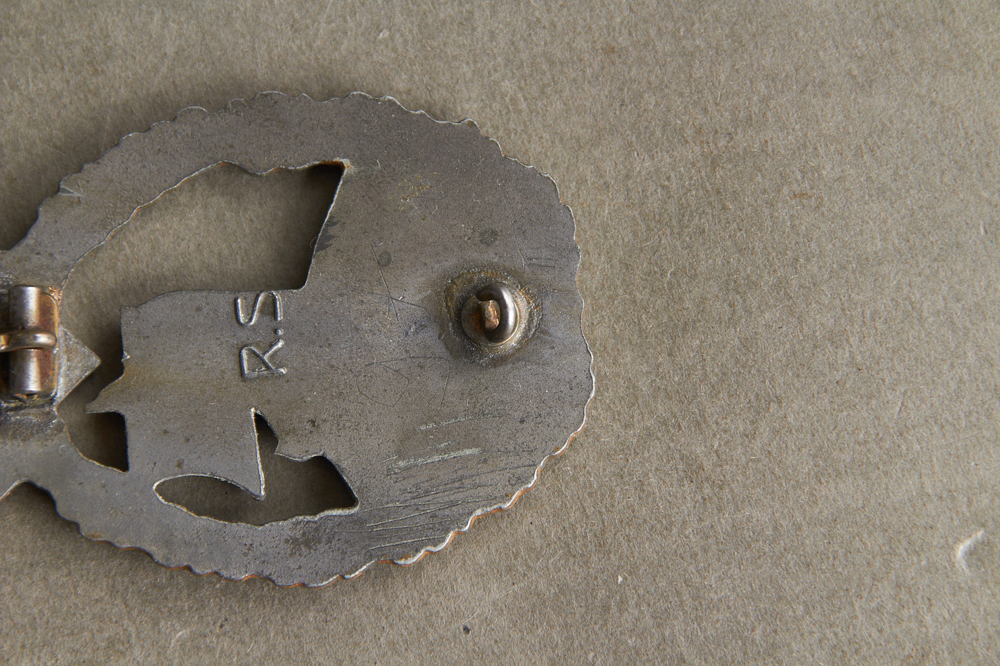 Kriegsmarine "Hilfskreuzer-Kriegsabzeichen". With initials "GK". Period made Rudolf Souval. Original.
