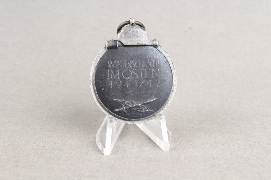 "Winterschlacht im Osten" Medal. Maker marked. Original.