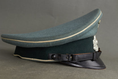 Wehrmacht Infanterie (Mannschaften/Unteroffiziere) Visor Cap. Original.