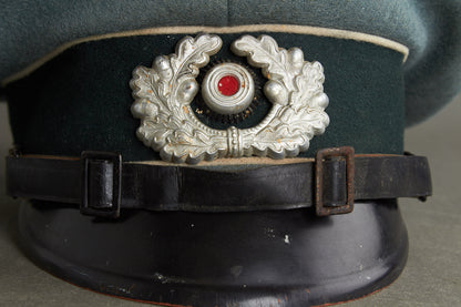 Wehrmacht Infanterie (Mannschaften/Unteroffiziere) Visor Cap. Original.