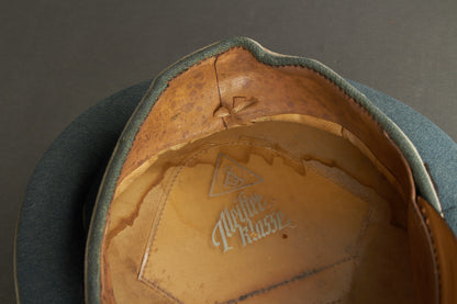 Wehrmacht Infanterie (Mannschaften/Unteroffiziere) Visor Cap. Original.