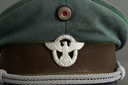 Early Polizei Officer Visor Cap. Original.