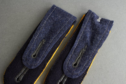 Luftwaffe Fliegertruppe Shoulder Boards. Matching Pair. With label. Original.