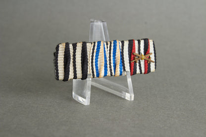 3-Place Ribbon Bar. Original.